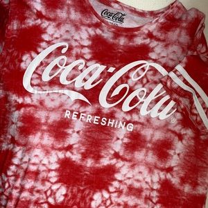PRICE DROP ❤️✨Coca cola graphic tie-dye tee!!